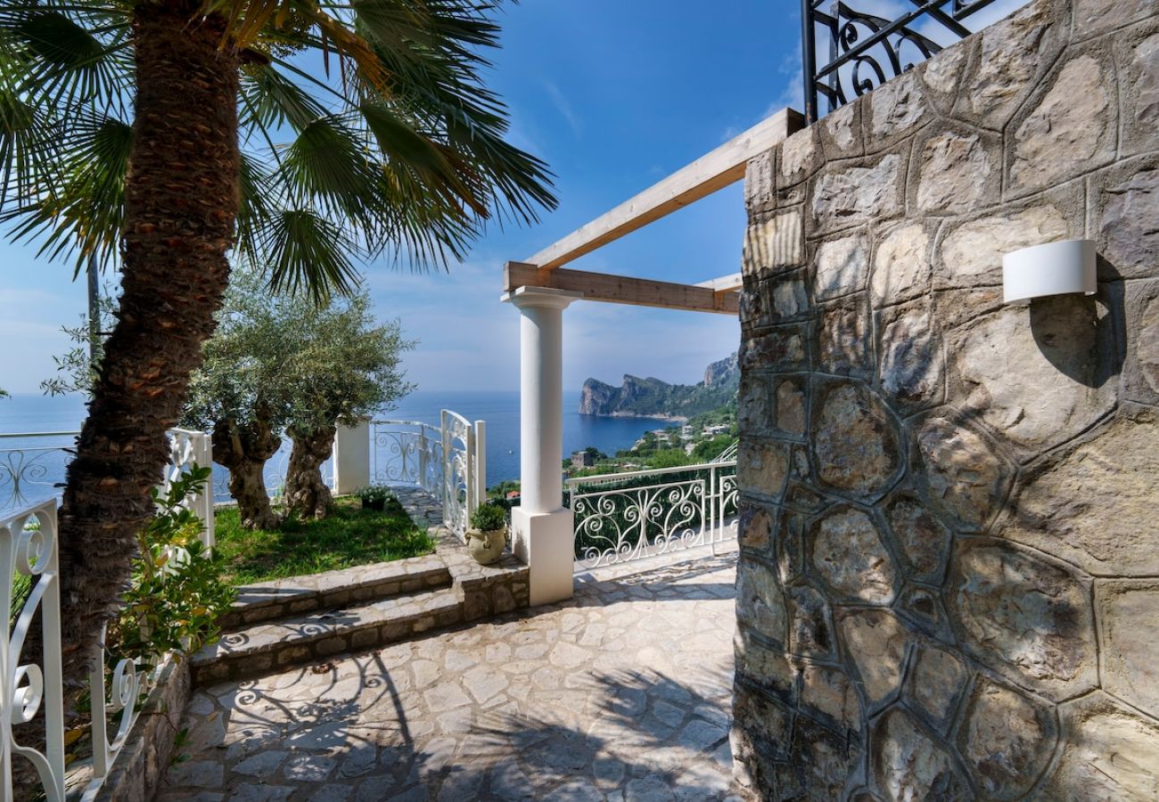 Appartamento a Massa Lubrense - Incanto apartament in Nerano stunning sea view 