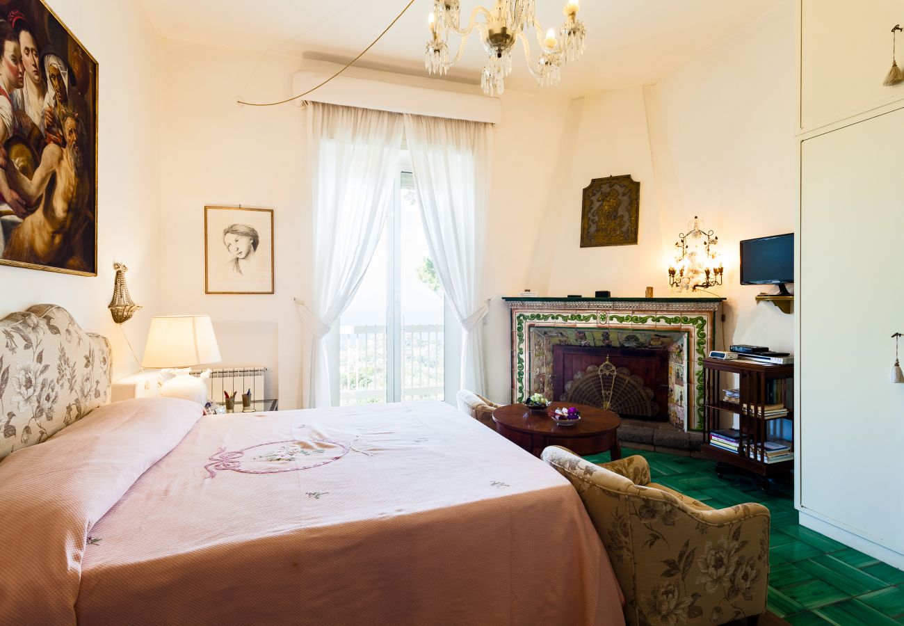 Villa a Massa Lubrense - Villa Sole di Capri con piscina 
