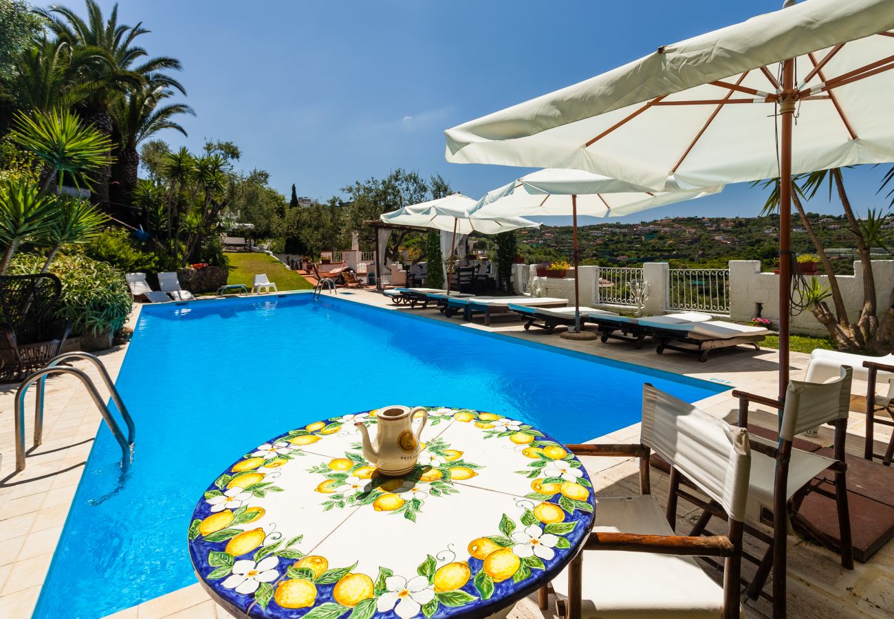 Villa a Massa Lubrense - Villa Sole di Capri con piscina 