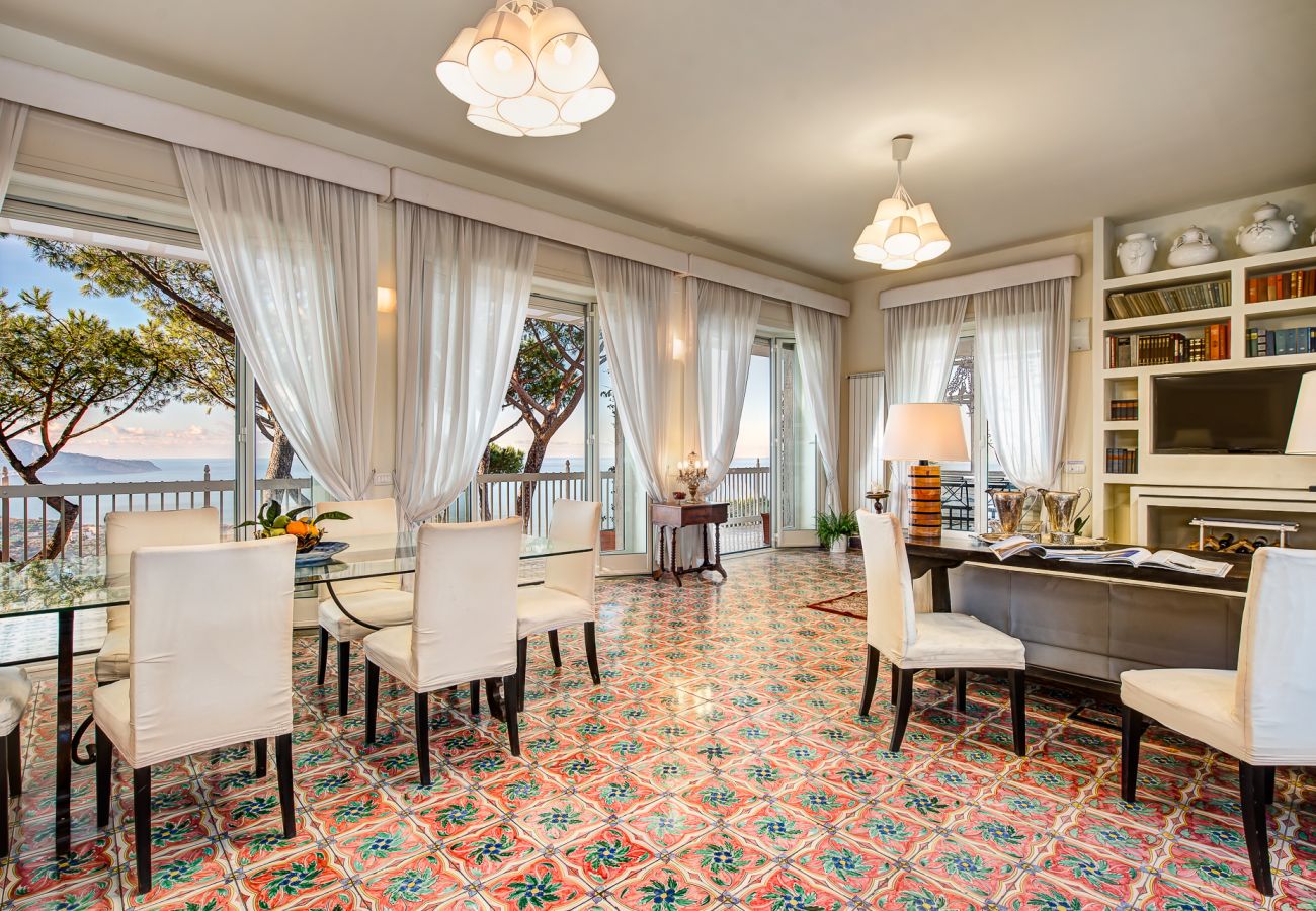 Villa a Massa Lubrense - Villa Sole di Capri con piscina 