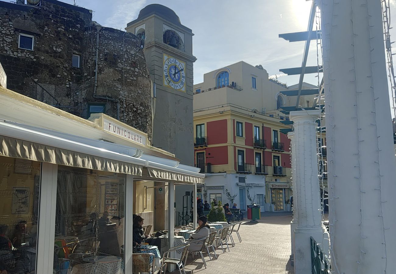 Appartamento a Capri - L'affresco caprese a 10 minuti dalla piazzetta