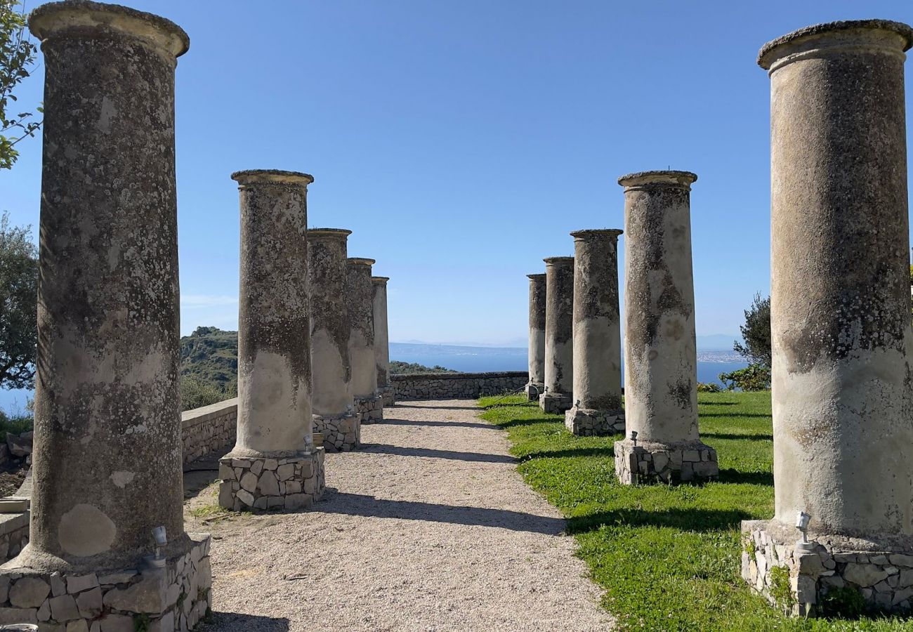 Affitto per camere a Vico Equense - Camera La Contessa ad Astapiana