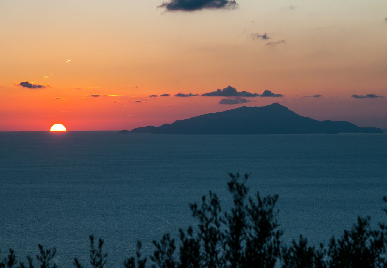 Affitto per camere a Vico Equense - Camera La Contessa ad Astapiana