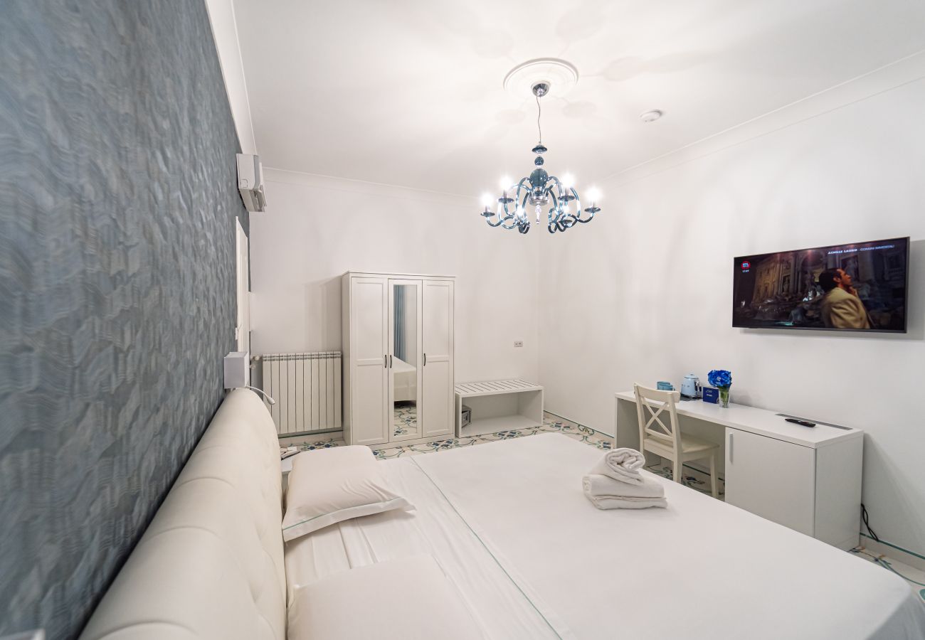 Affitto per camere a Sorrento - Mariarosaria Resort  Sorrento suite Amalfi