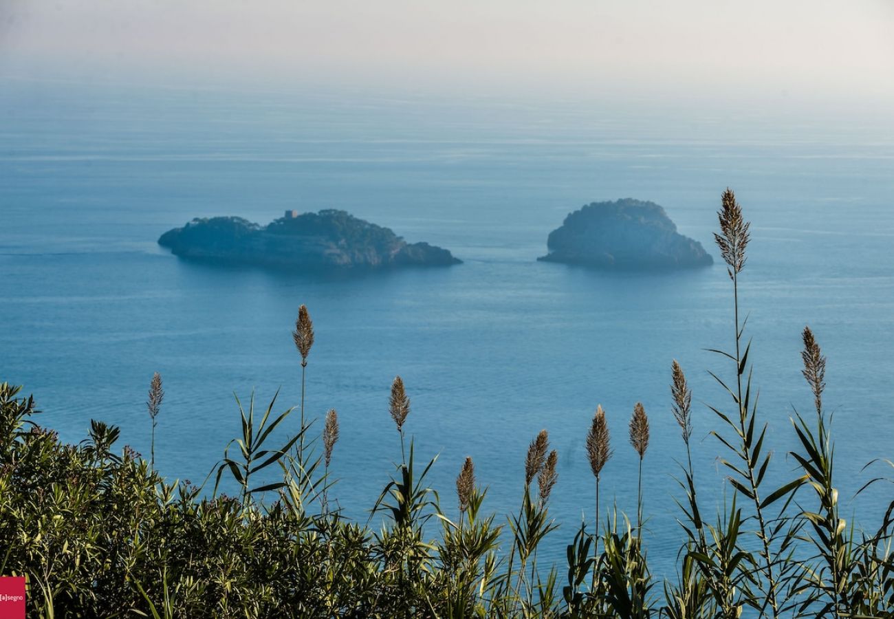 Apartment in Piano di Sorrento - Il Nibbio at 10 kilometres to Positano. 