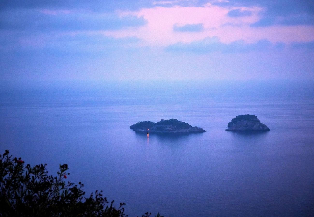 Apartment in Piano di Sorrento - Il Nibbio at 10 kilometres to Positano. 