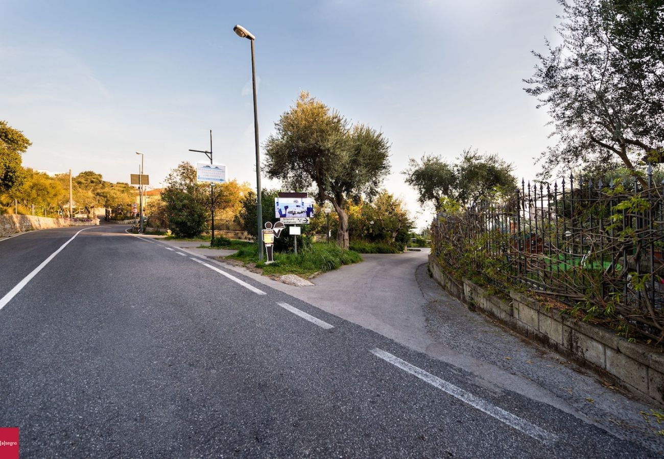 Apartment in Piano di Sorrento - Il Nibbio at 10 kilometres to Positano. 