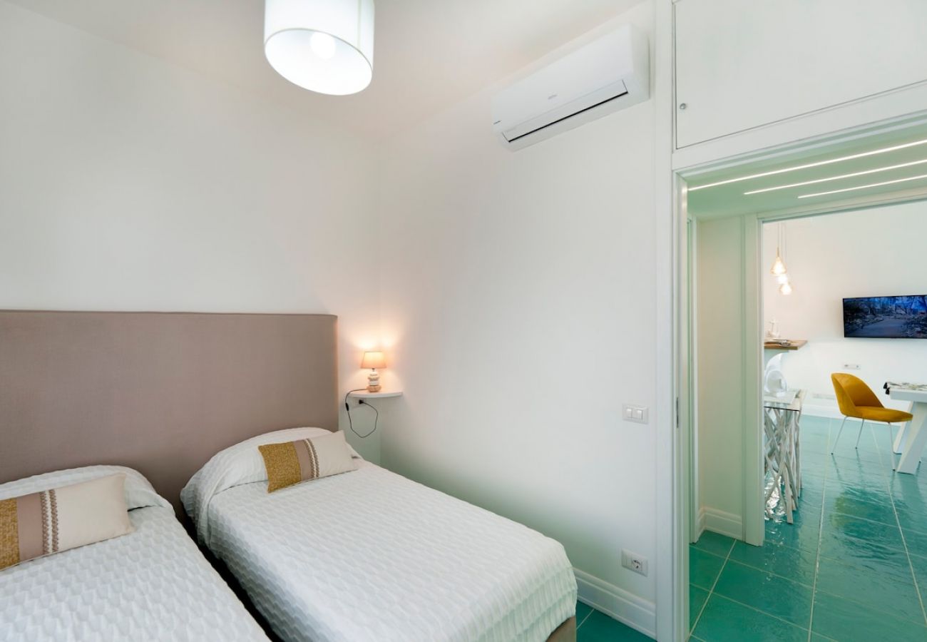 Apartment in Massa Lubrense - Incanto apartament in Nerano stunning sea view 