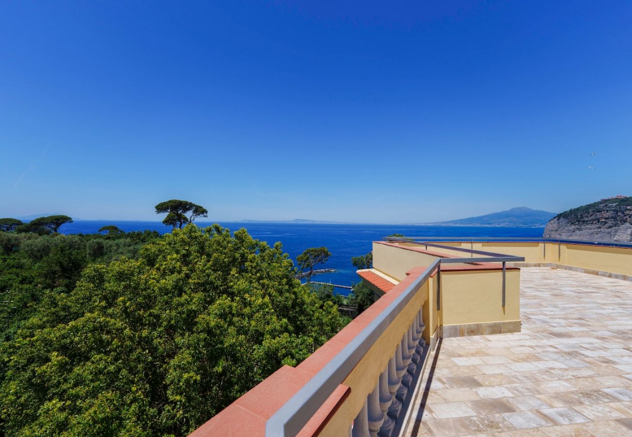 Apartment in Sant´Agnello - Le Colonnine di Villa Preziosa al Pizzo