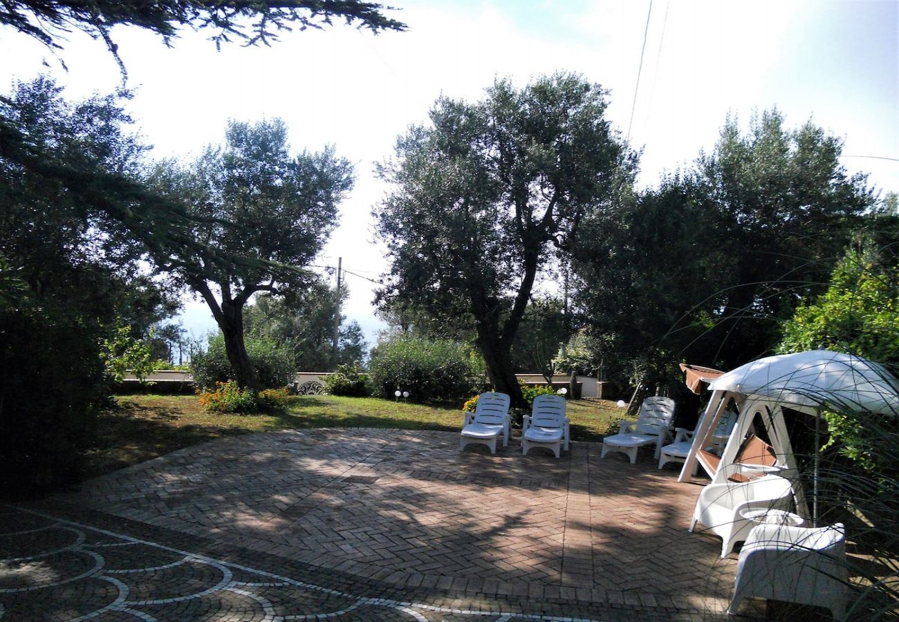 Apartment in Sorrento - Villa le Olivine Less then 5 min to Sorrento 