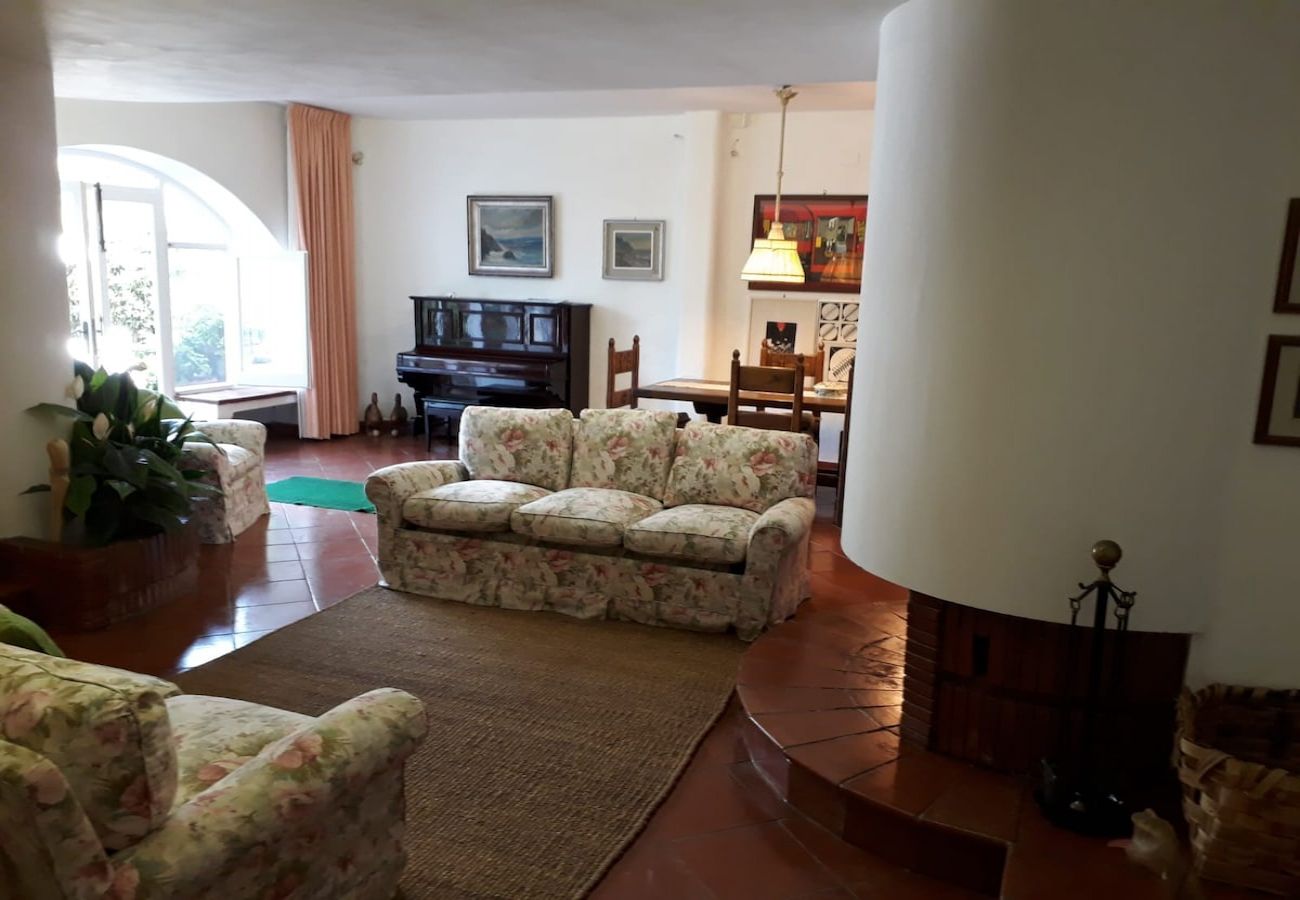 Apartment in Sorrento - Villa le Olivine Less then 5 min to Sorrento 