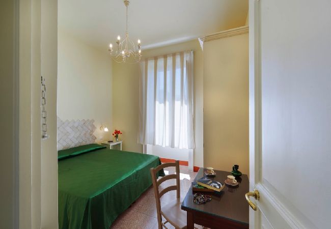 Apartment in Sant´Agnello - The terrace of Villa Preziosa Apartment in Sant´Agnello - The terrace of Villa Preziosa