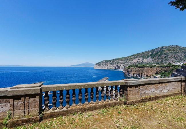 Apartment in Sant´Agnello - The terrace of Villa Preziosa Apartment in Sant´Agnello - The terrace of Villa Preziosa