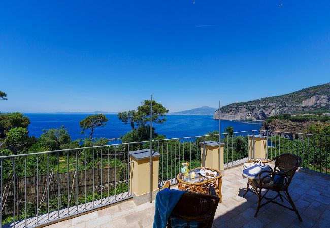  in Sant´Agnello - The terrace of Villa Preziosa