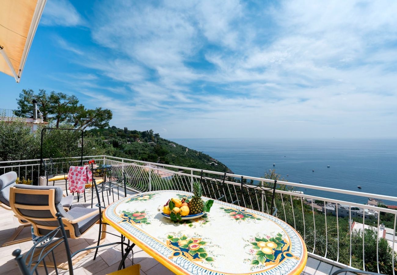 Apartment in Massa Lubrense - Belvedere apartament in Nerano stunning sea view 