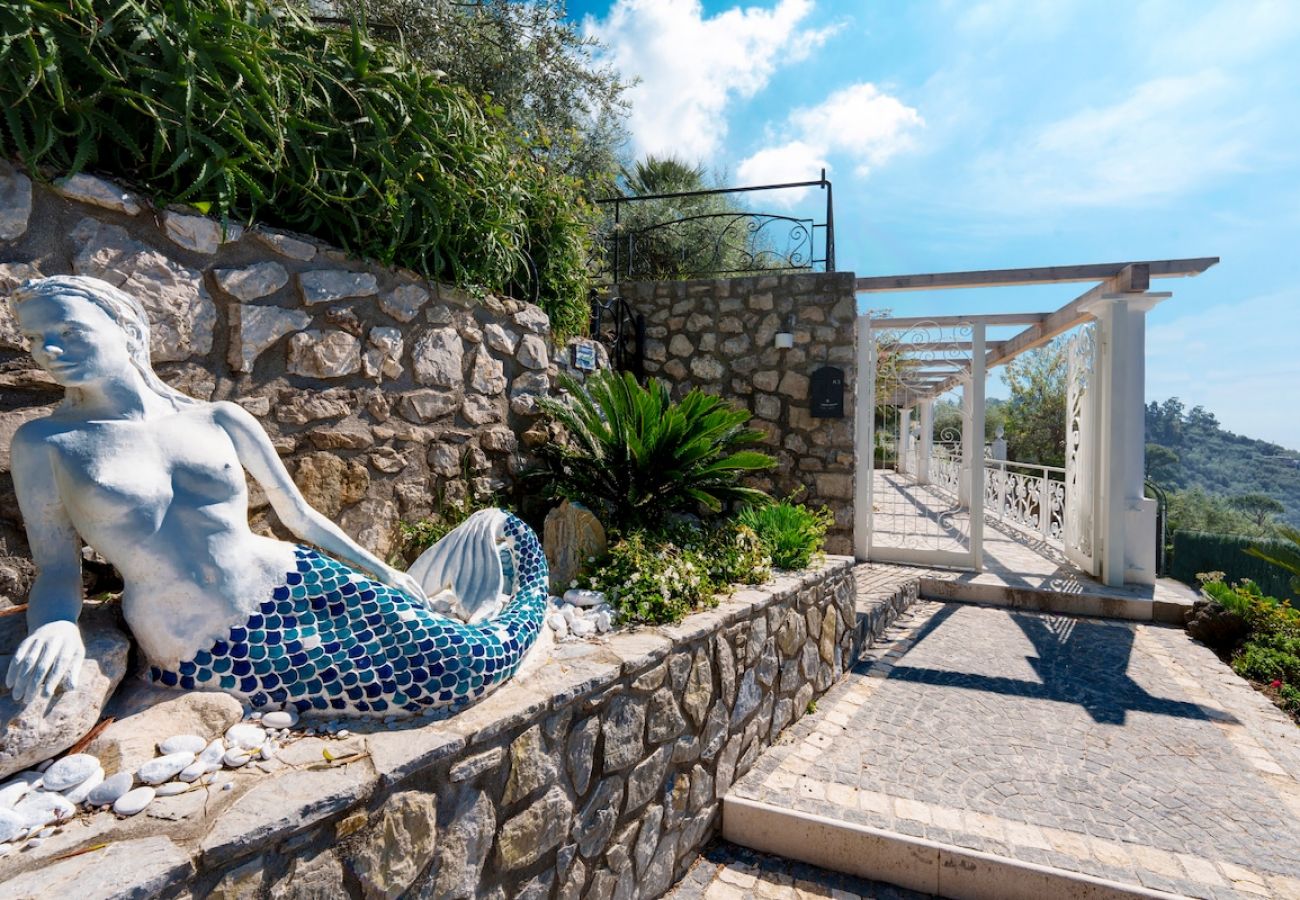 Apartment in Massa Lubrense - Belvedere apartament in Nerano stunning sea view 