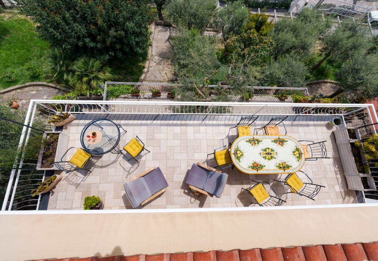 Apartment in Massa Lubrense - Belvedere apartament in Nerano stunning sea view 