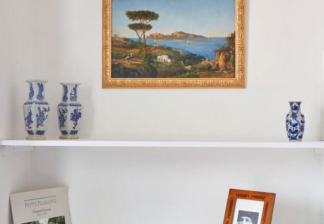 Apartment in Capri - The Capri Fresco  10 minutes from the square Apartment in Capri - The Capri Fresco  10 minutes from the square