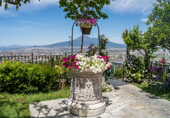 Rent by room in Casola di Napoli - Dolci Colline Suite