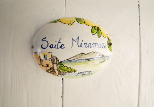Rent by room in Casola di Napoli - Miramare Suite Rent by room in Casola di Napoli - Miramare Suite