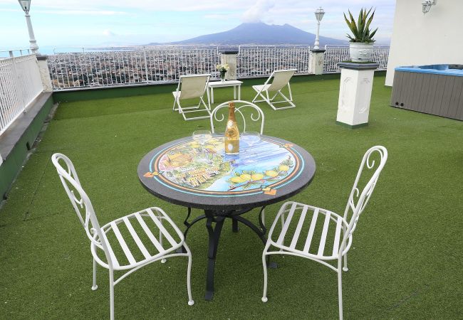 Rent by room in Casola di Napoli - Miramare Suite Rent by room in Casola di Napoli - Miramare Suite
