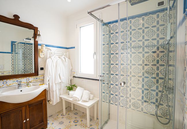 Rent by room in Casola di Napoli - Vesuvius Suite Rent by room in Casola di Napoli - Vesuvius Suite